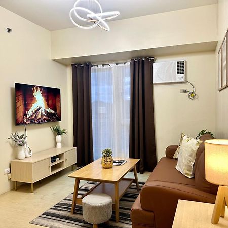 2-Bedroom Condo Unit With Balcony At Centrio Tower Beside Ayala Centrio Mall Downtown Cdo كاجايان دي أورو المظهر الخارجي الصورة