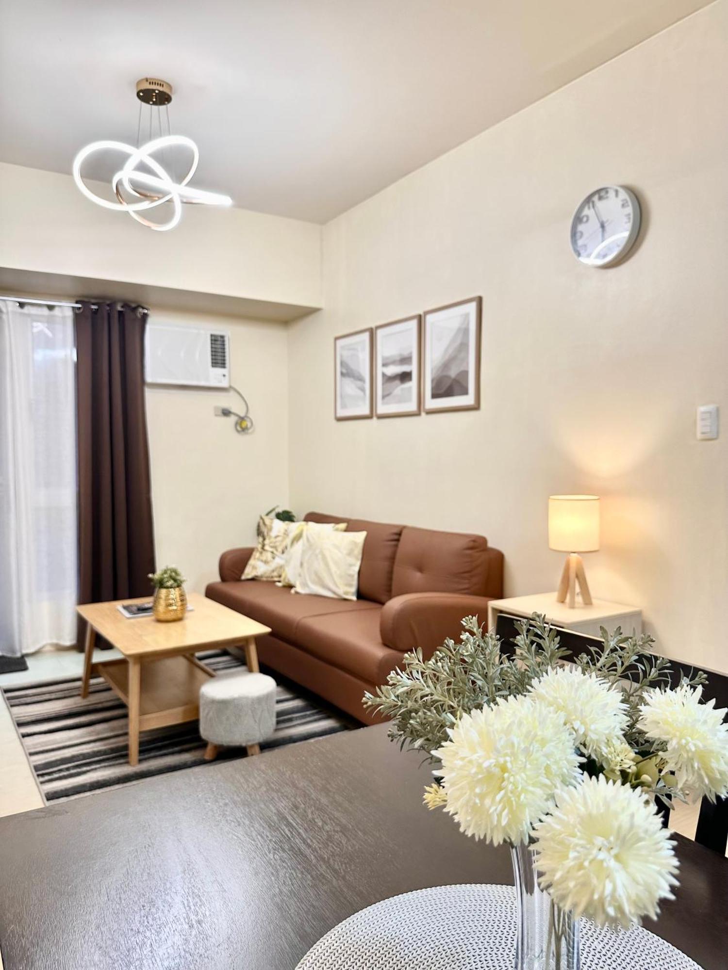 2-Bedroom Condo Unit With Balcony At Centrio Tower Beside Ayala Centrio Mall Downtown Cdo كاجايان دي أورو المظهر الخارجي الصورة