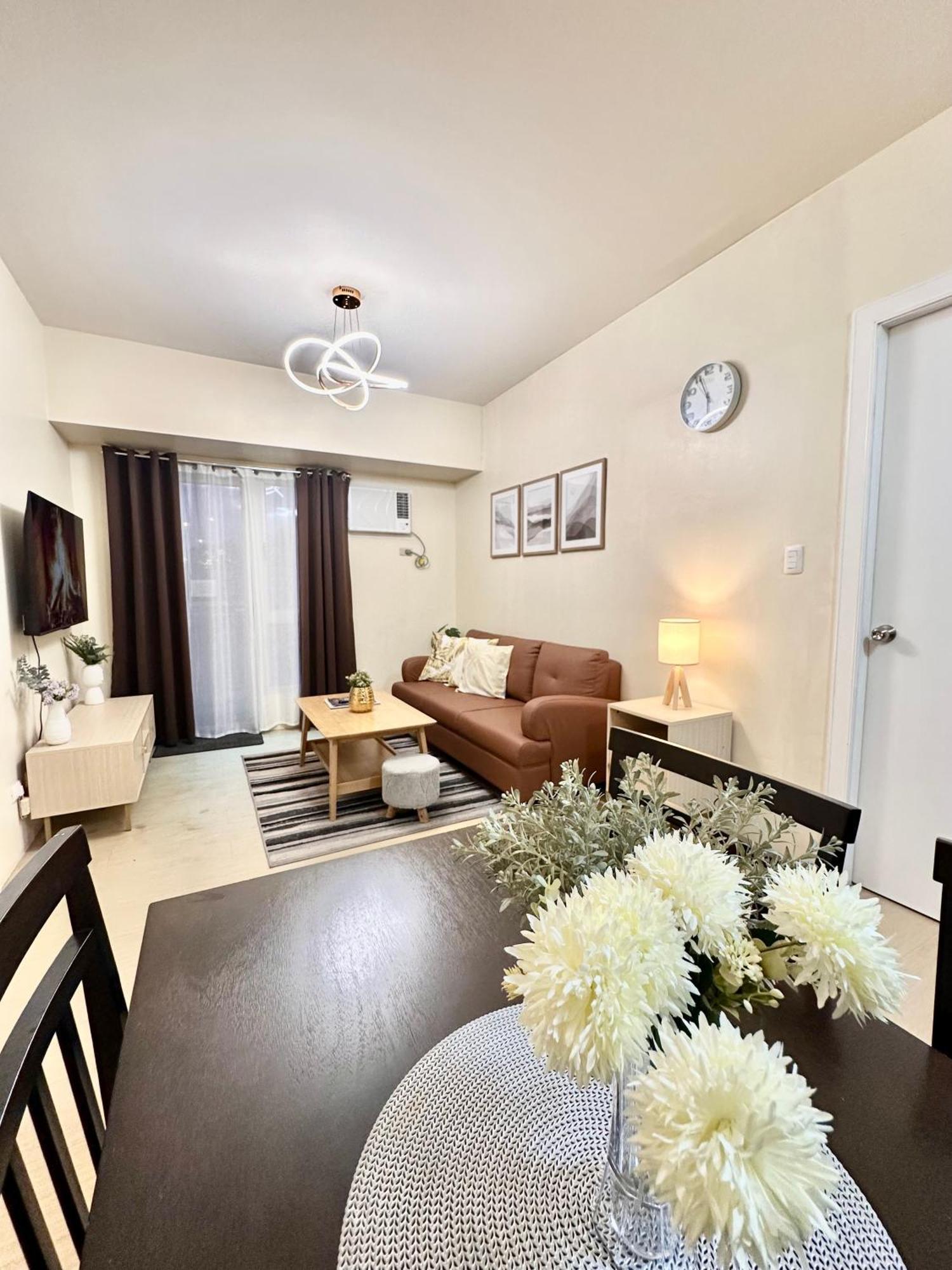 2-Bedroom Condo Unit With Balcony At Centrio Tower Beside Ayala Centrio Mall Downtown Cdo كاجايان دي أورو المظهر الخارجي الصورة