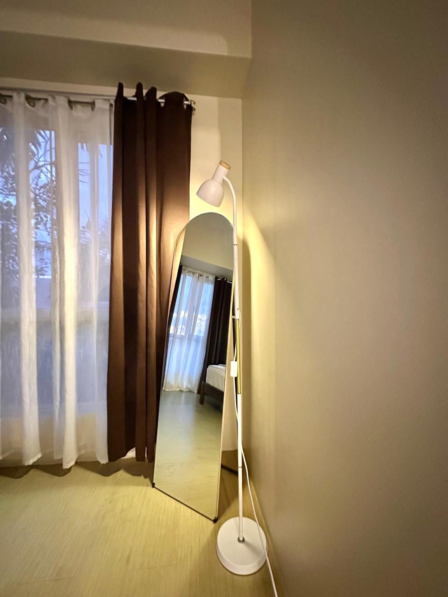 2-Bedroom Condo Unit With Balcony At Centrio Tower Beside Ayala Centrio Mall Downtown Cdo كاجايان دي أورو المظهر الخارجي الصورة
