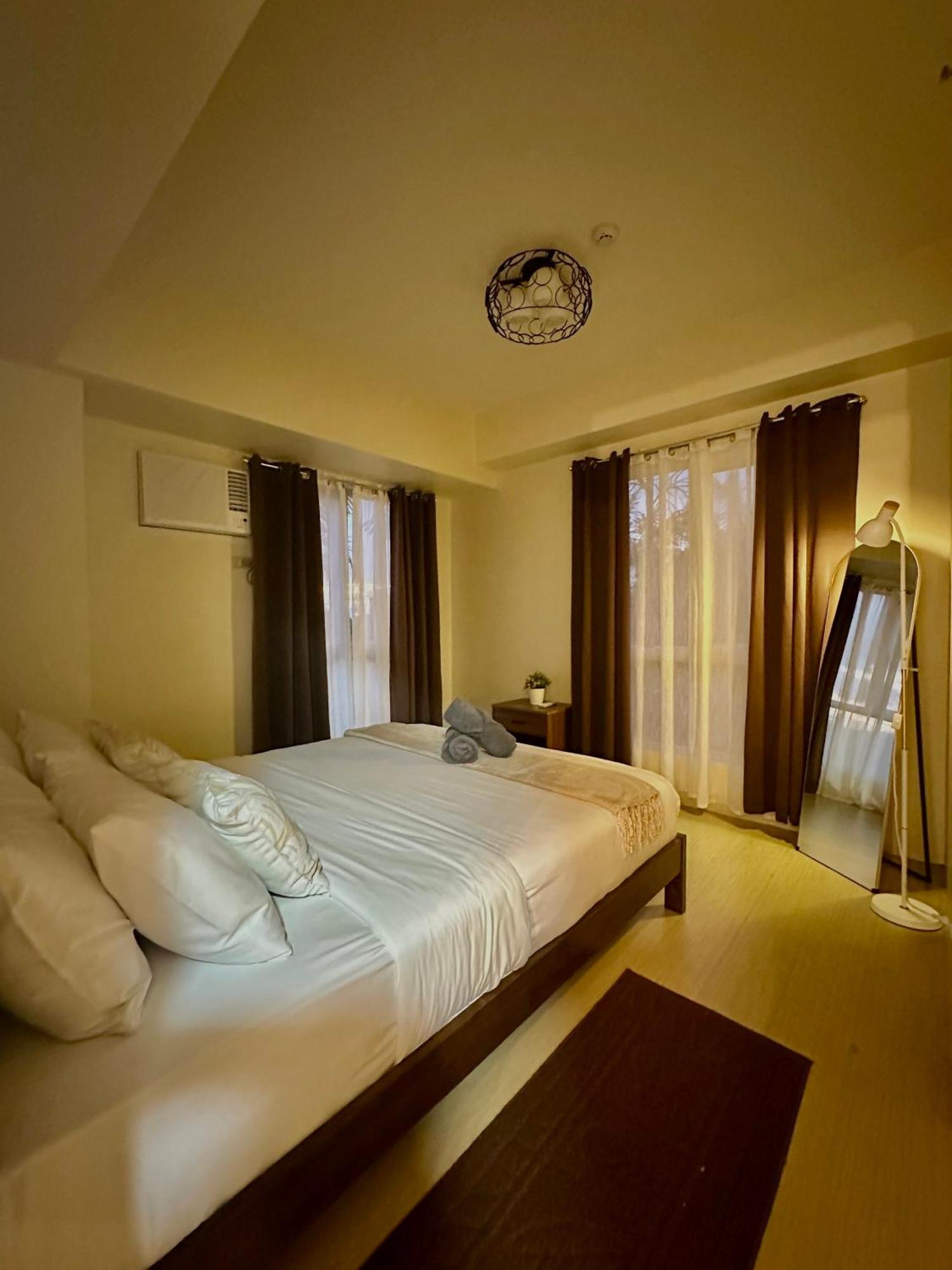 2-Bedroom Condo Unit With Balcony At Centrio Tower Beside Ayala Centrio Mall Downtown Cdo كاجايان دي أورو المظهر الخارجي الصورة